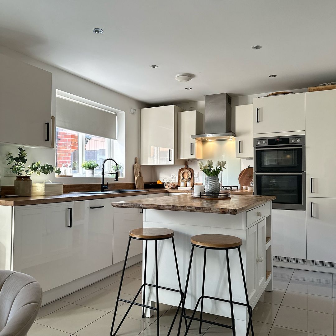 Instagram @at_sadieshome